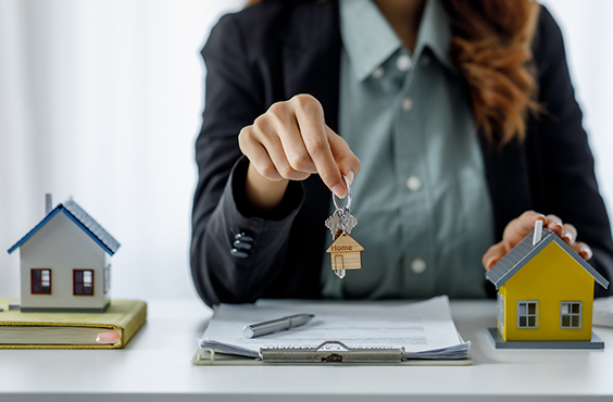 découvrez nos offres d'assurance habitation pas chère pour protéger votre logement à petit prix, avec des garanties adaptées à vos besoins.